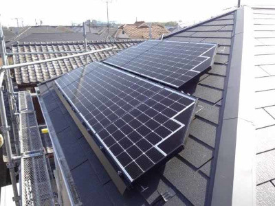 yh株式会社（ヨコハマホールディングス）の太陽光発電の施工事例